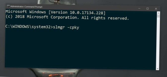 Cum să ștergeți o cheie de produs din registru pe Windows 10