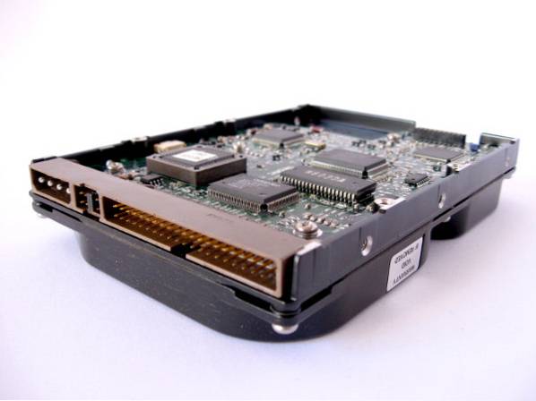 MTE Explains What Is Btrfs Filesystem (and Why Is It Better Than Ext4)?