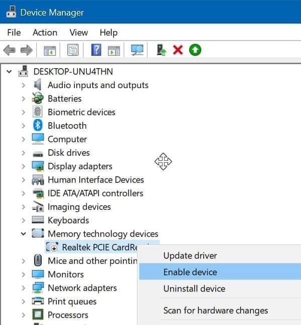 SD card not showing up in File Explorer on Windows 10