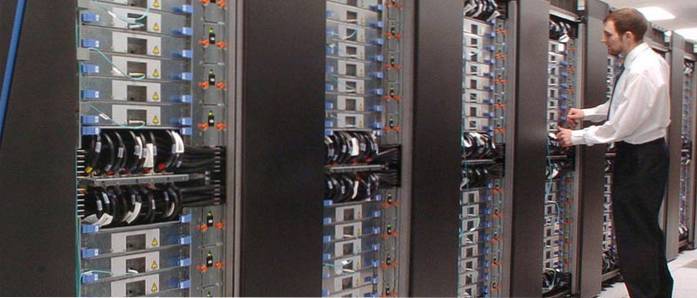 Should You Back Up Physically or On The Cloud?
