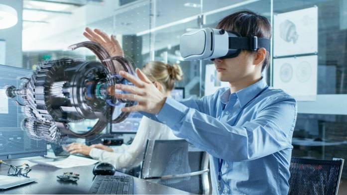 Are You Willing to Play Augmented Reality Considering the Dangers?
