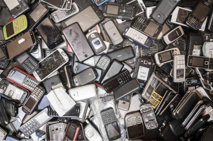Is It Going Too Far to Connect Literally Everything to Our Smartphones?