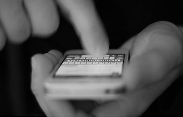 Millionen von Menschen, die TrueDialog-SMS-Nachrichten verwenden, haben Datenlecks