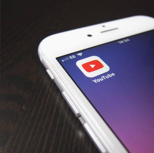 Bör YouTube tillåtas rikta barn med annonser?
