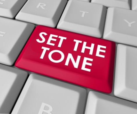 care este tonul unui e-mail