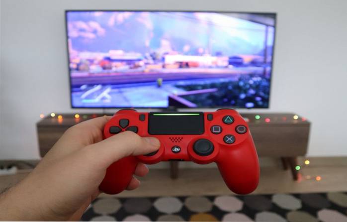 How to Play Android Games on a Full-Screen PC