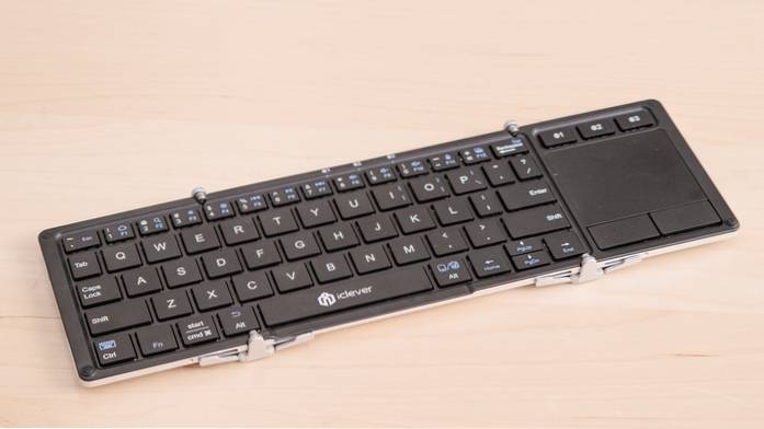 Revizuire tastatură Bluetooth pliabilă iClever